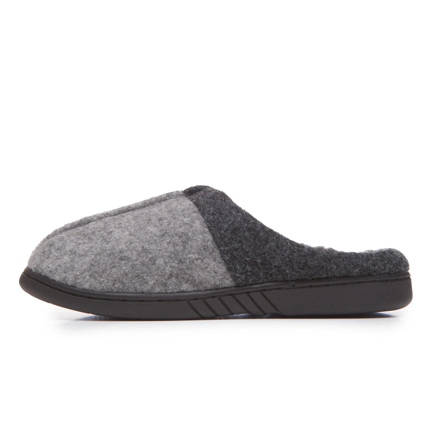Skysole Boy’s Clog Slippers, Lightweight and Comfortable Indoor Slip-Ons with Rubber Soles
